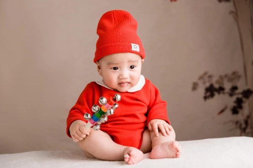 百色孕妇尿是什么颜色 百色孕妇尿是什么颜色